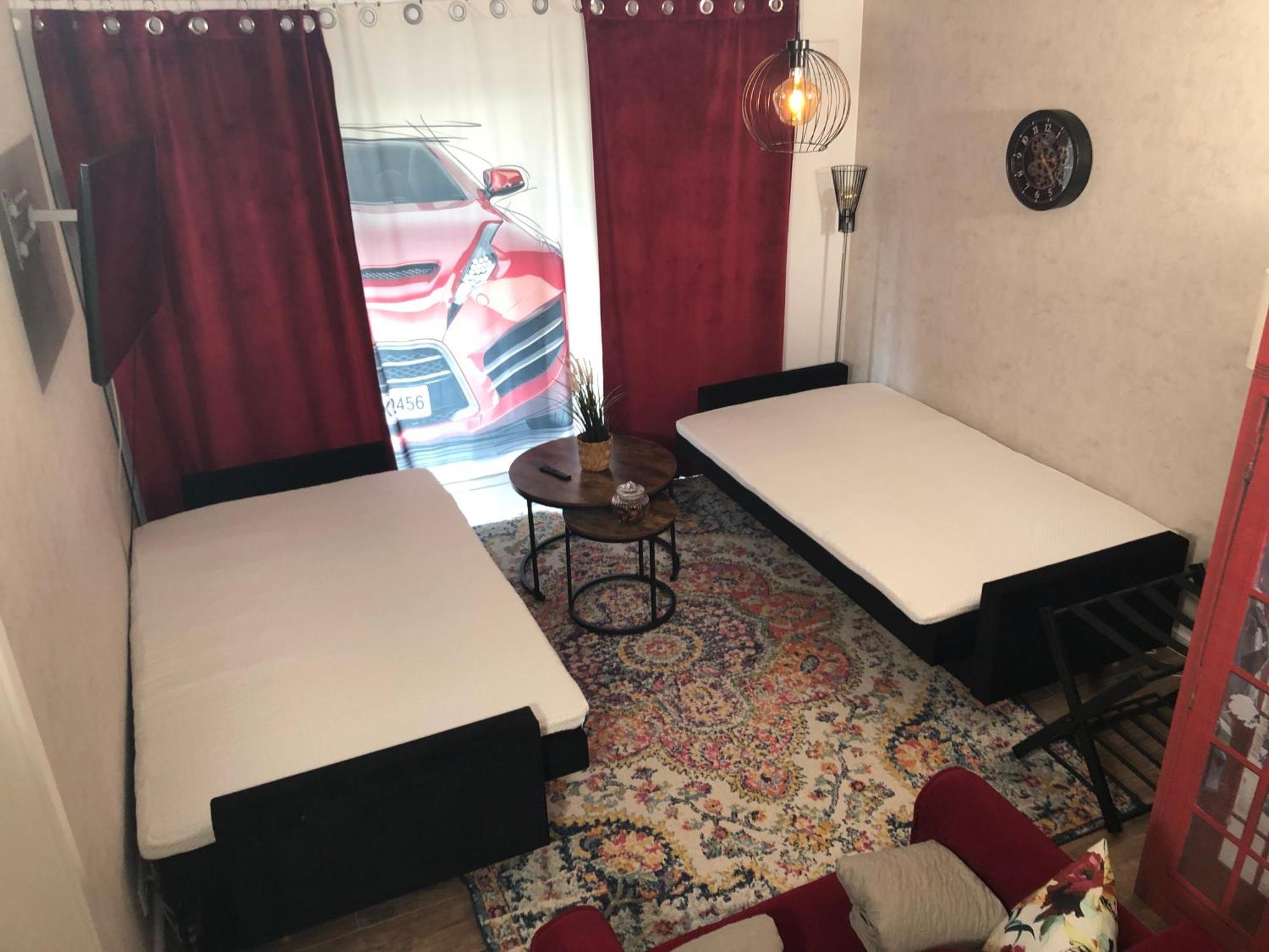 Stylisches Maybach Appartement Mit Terrasse Fuer 5 Personen, 5 Betten, Grosse Kochinsel, Homeoffice Mit 250Mbit Wlan Aidlingen Exterior photo